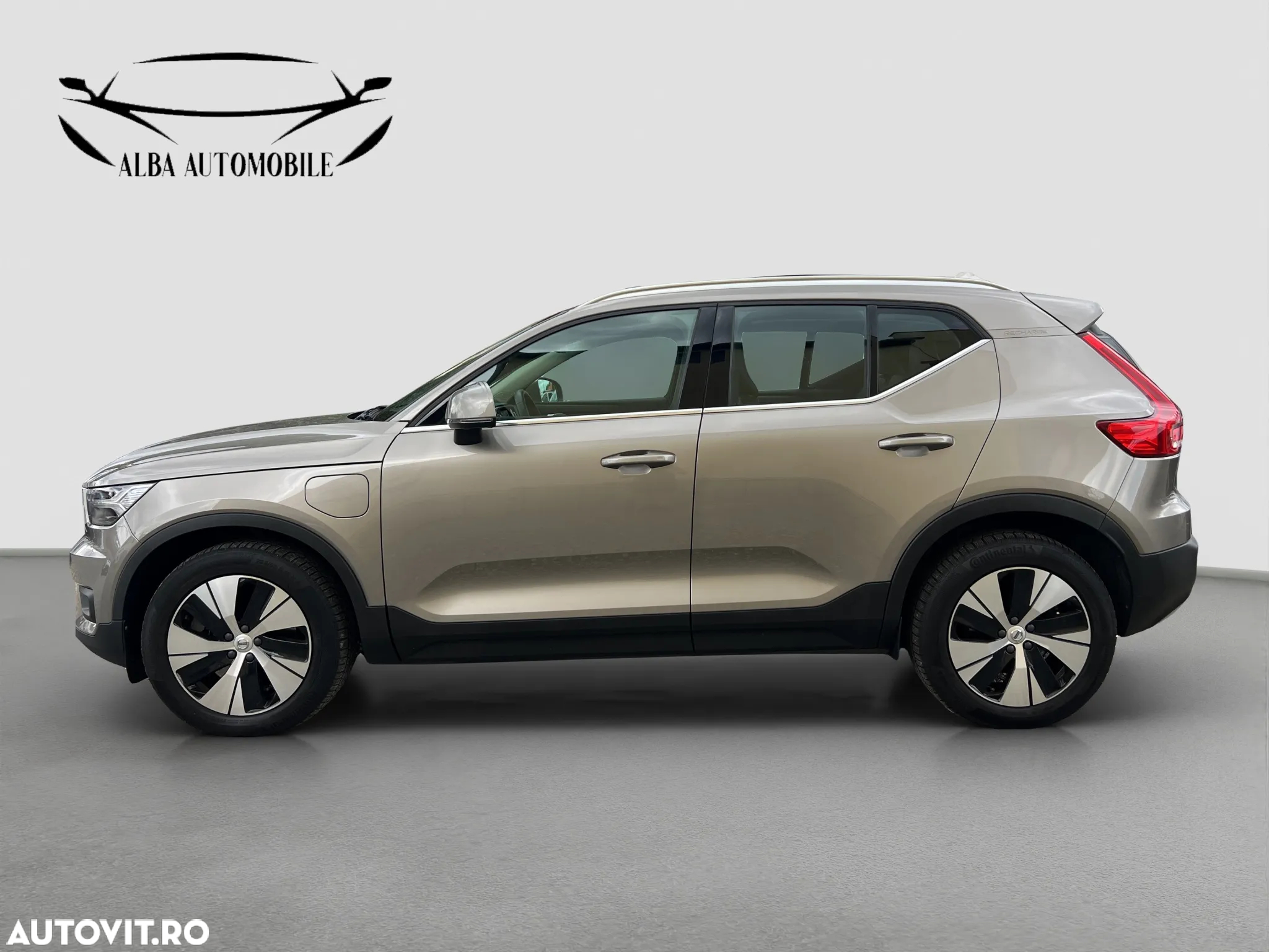Volvo XC 40 Recharge T4 Twin Engine AT7 Inscription Expression - 3