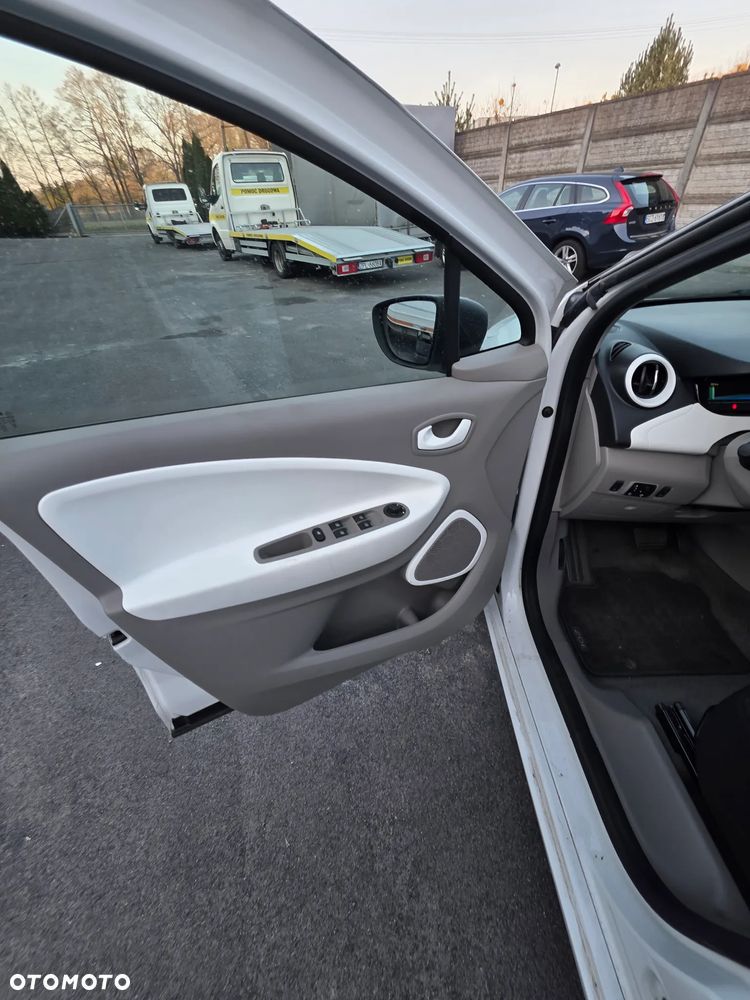 Renault Zoe - 24