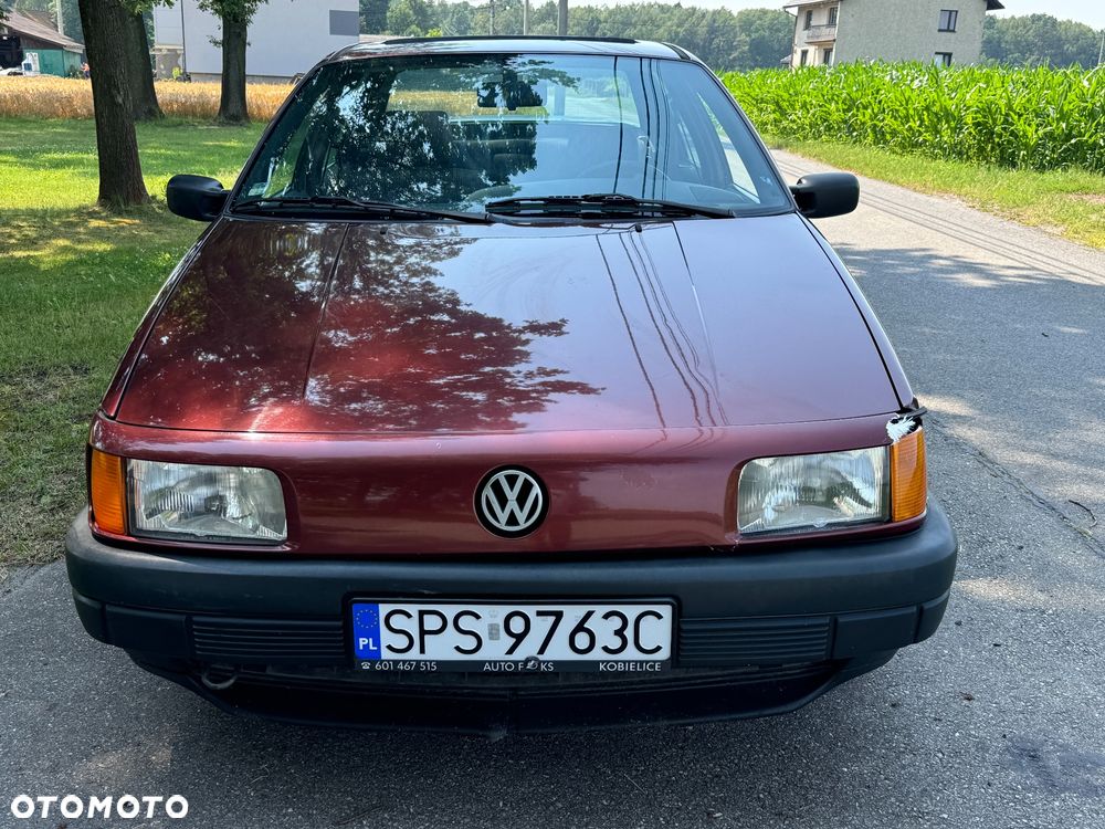 Volkswagen Passat 2.0 GL - 2