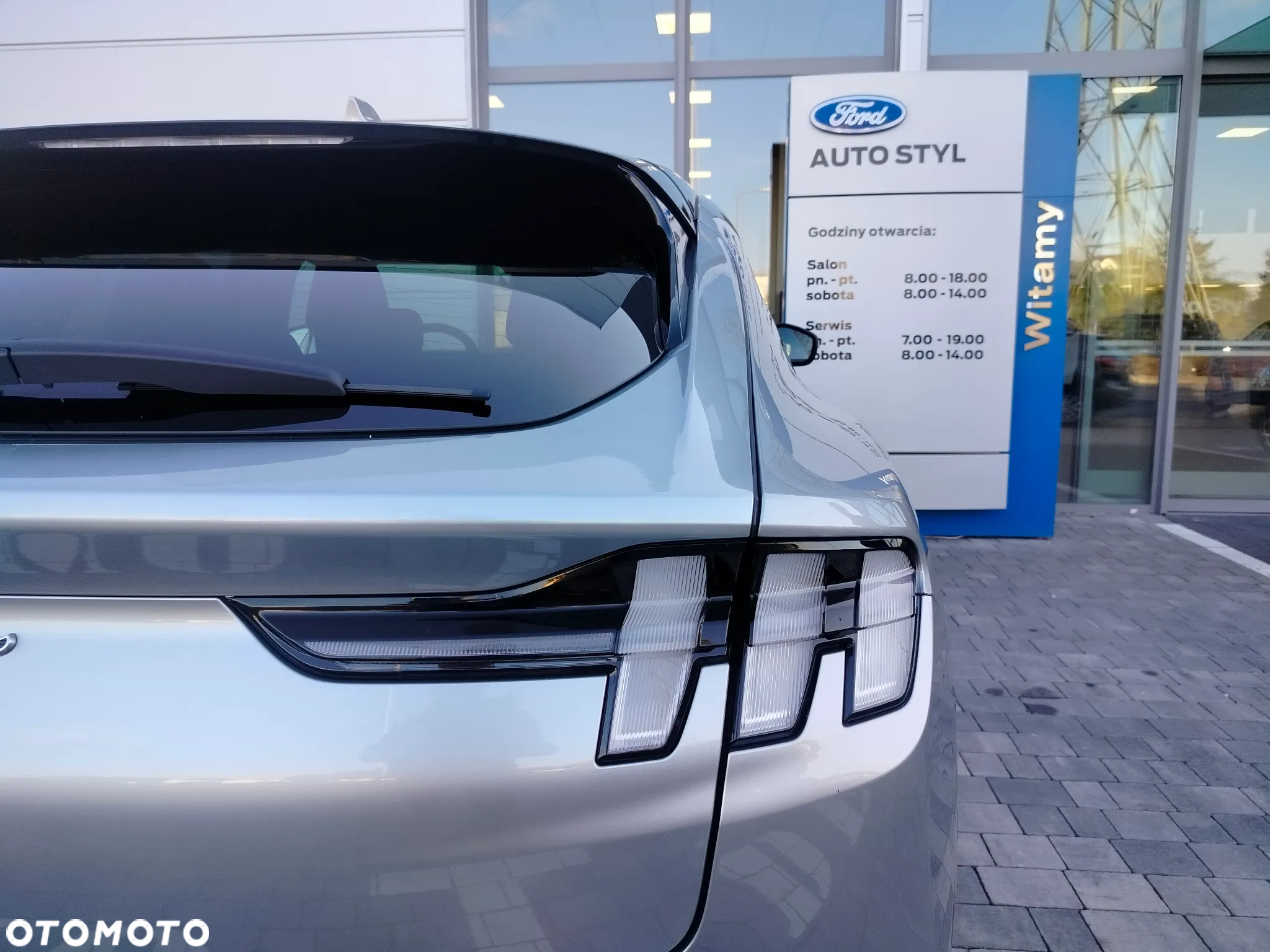 Ford Mustang Mach-E 75kWh AWD Premium - 13