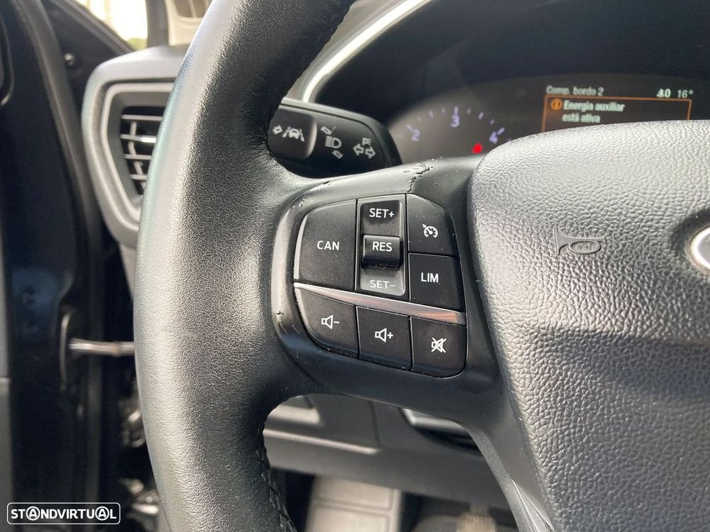 Ford Focus SW 1.5 TDCi EcoBlue Titanium - 14