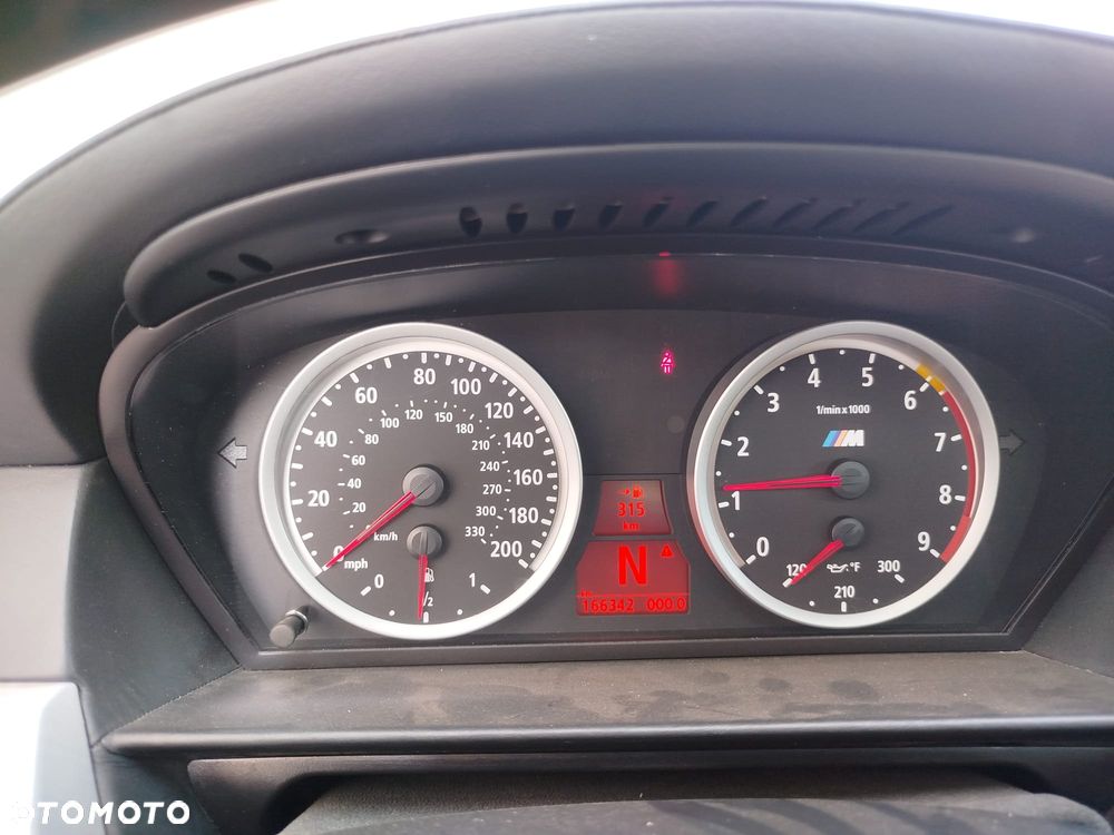 BMW M5 - 10