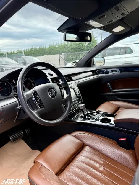 Volkswagen Phaeton 3.0 V6 TDI DPF 4MOTION Tiptronic - 8