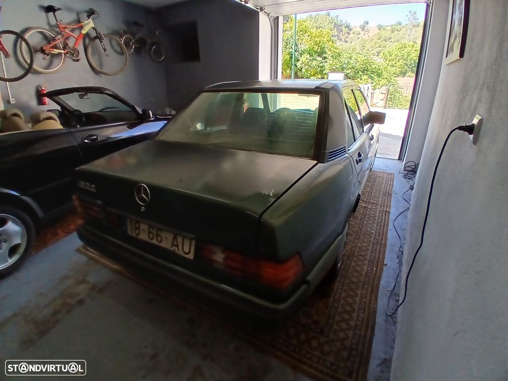 Mercedes-Benz W201 (1982-1993) 190 E 1.8 - 5