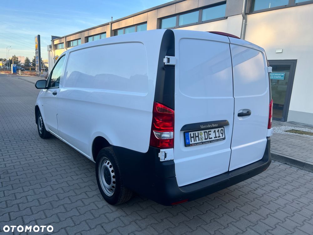 Mercedes-Benz VITO LONG 1.6 CDI 114KM 2019r - 12