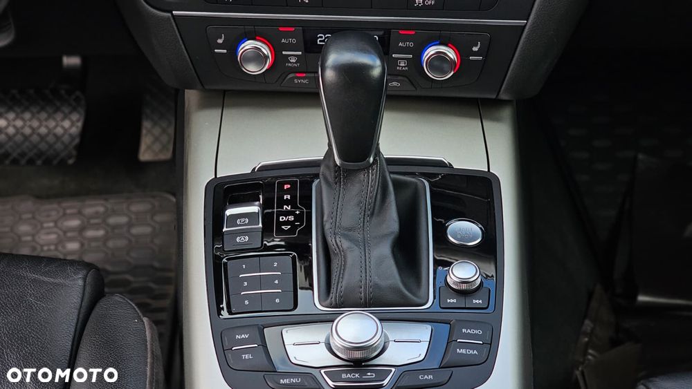 Audi A6 Avant 2.0 TDI Ultra DPF S tronic - 15