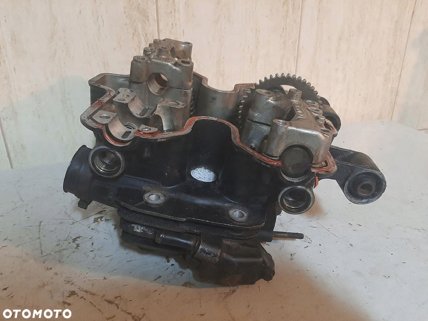 GŁOWICA CYLINDRA HONDA VF 700 MAGNA - 5