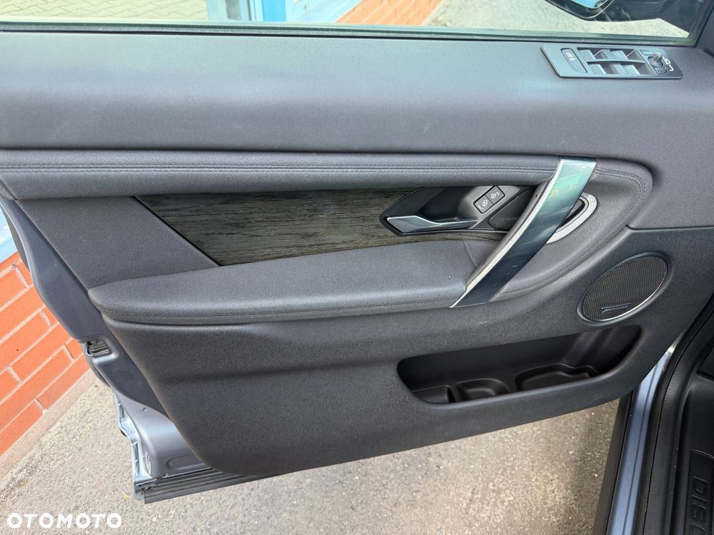 Land Rover Discovery Sport P250 HSE - 18