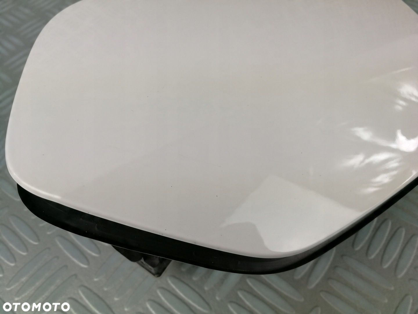 39167574 EWP klapka wlewu paliwa pokrywka korek OPEL CORSA F VI 6 2019- - 4