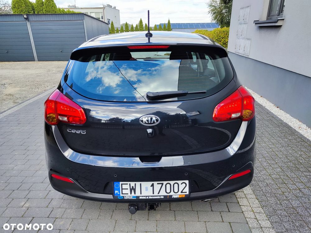 Kia Ceed 1.6 GDI Platinum Edition - 9
