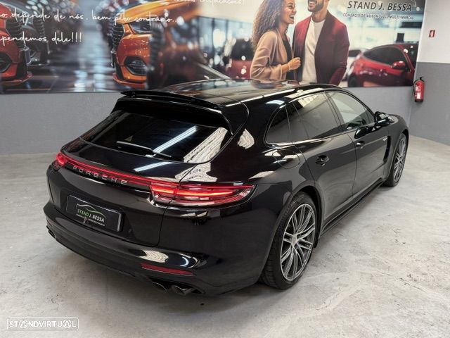 Porsche Panamera 4 E-Hybrid Platinum Edition - 5