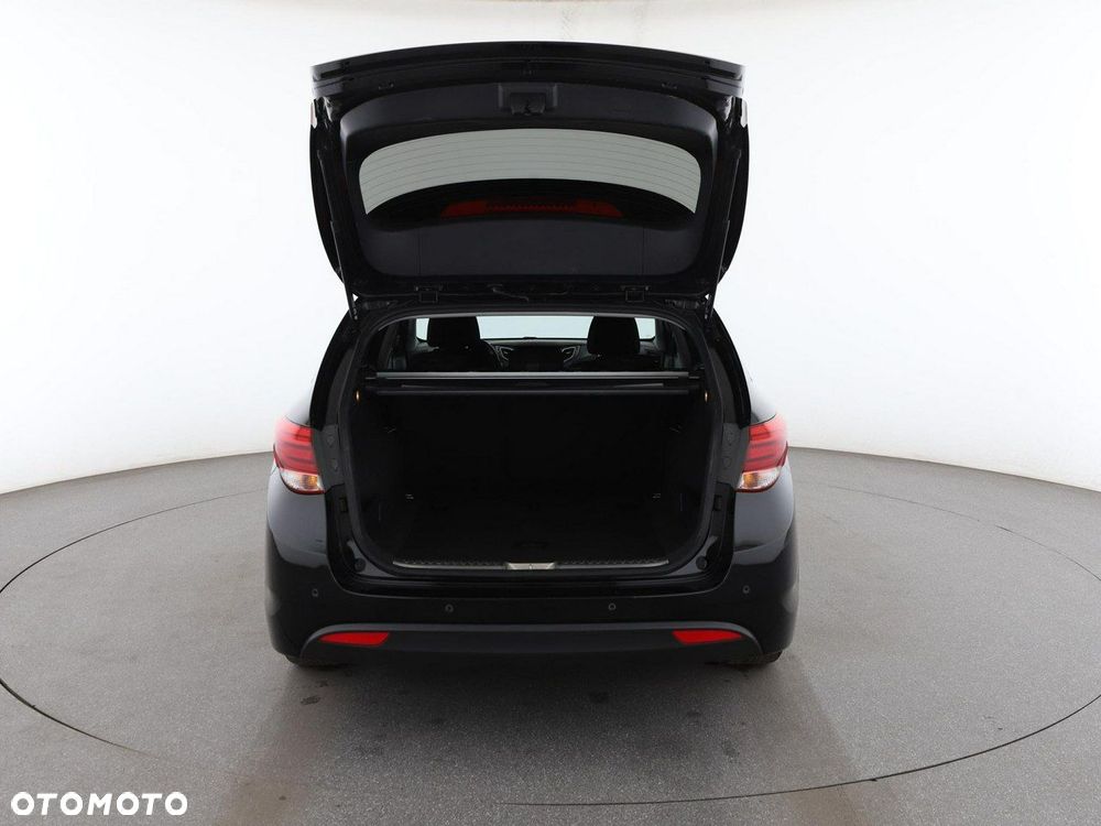 Hyundai i40 Kombi 2.0 Automatik Trend - 20