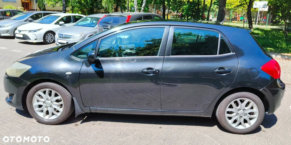 Toyota Auris - 3