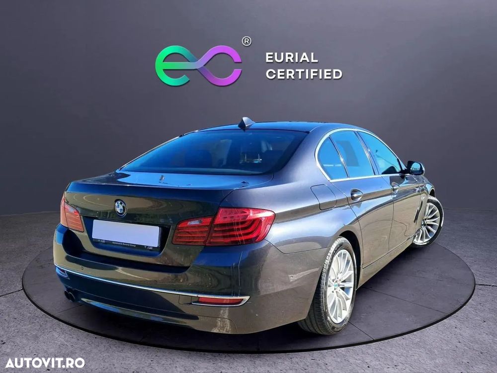 BMW Seria 5 520d AT - 4