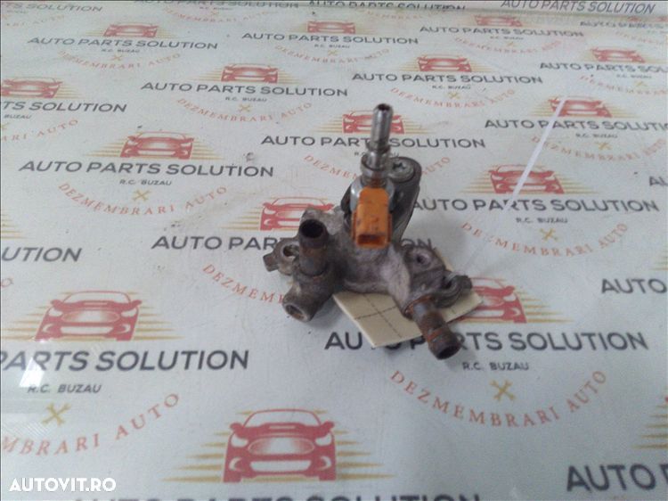 injector adbue renault master 2.3 d an fabr. 2014 - 1