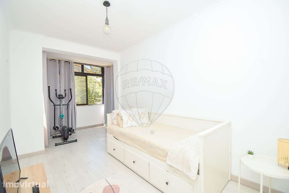 Apartamento T1 para arrendamento - Grande imagem: 2/16