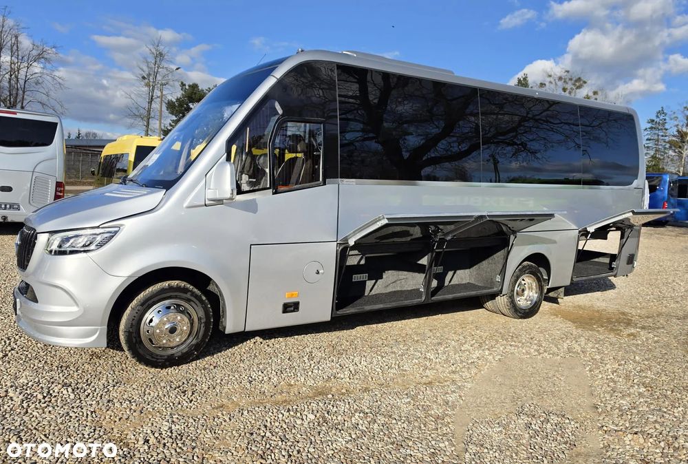 Mercedes-Benz Żak MB Sprinter 29+2 Turystyczny - 3