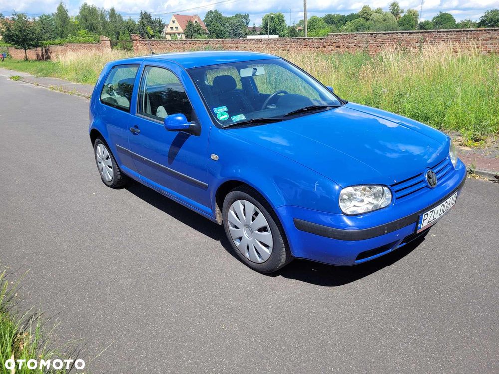Volkswagen Golf 1.4 Basis - 3