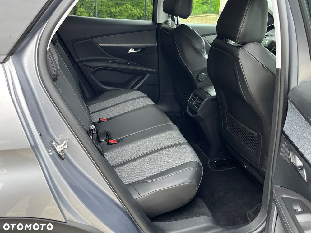 Peugeot 3008 BlueHDi 130 Stop & Start Allure - 15