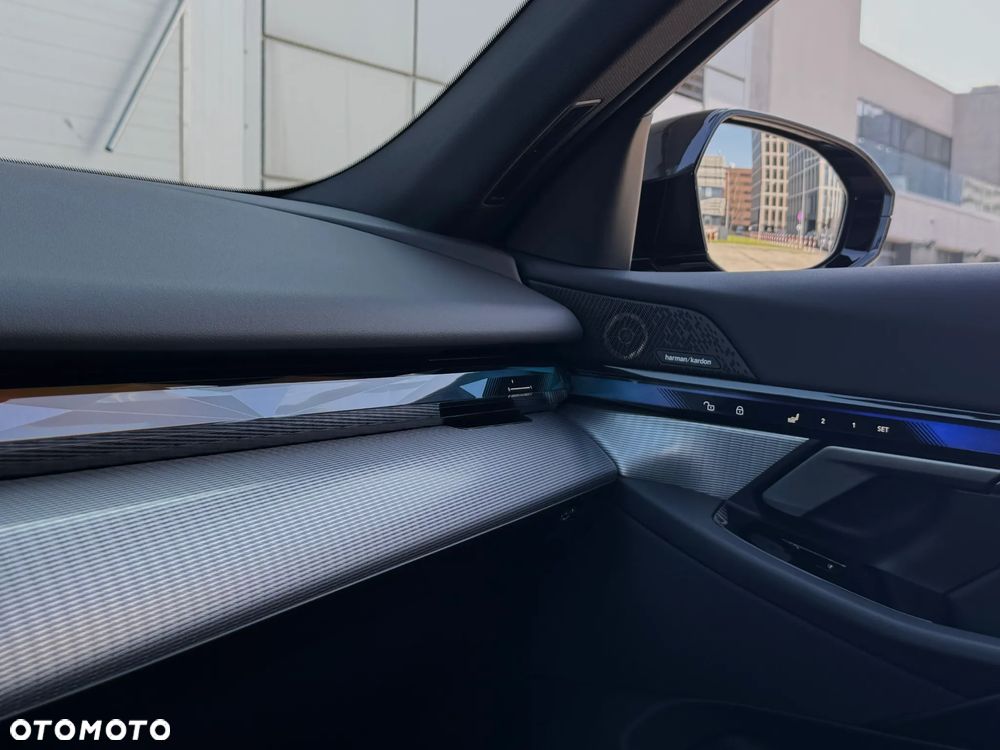 BMW Seria 5 540d xDrive mHEV M Sport - 22