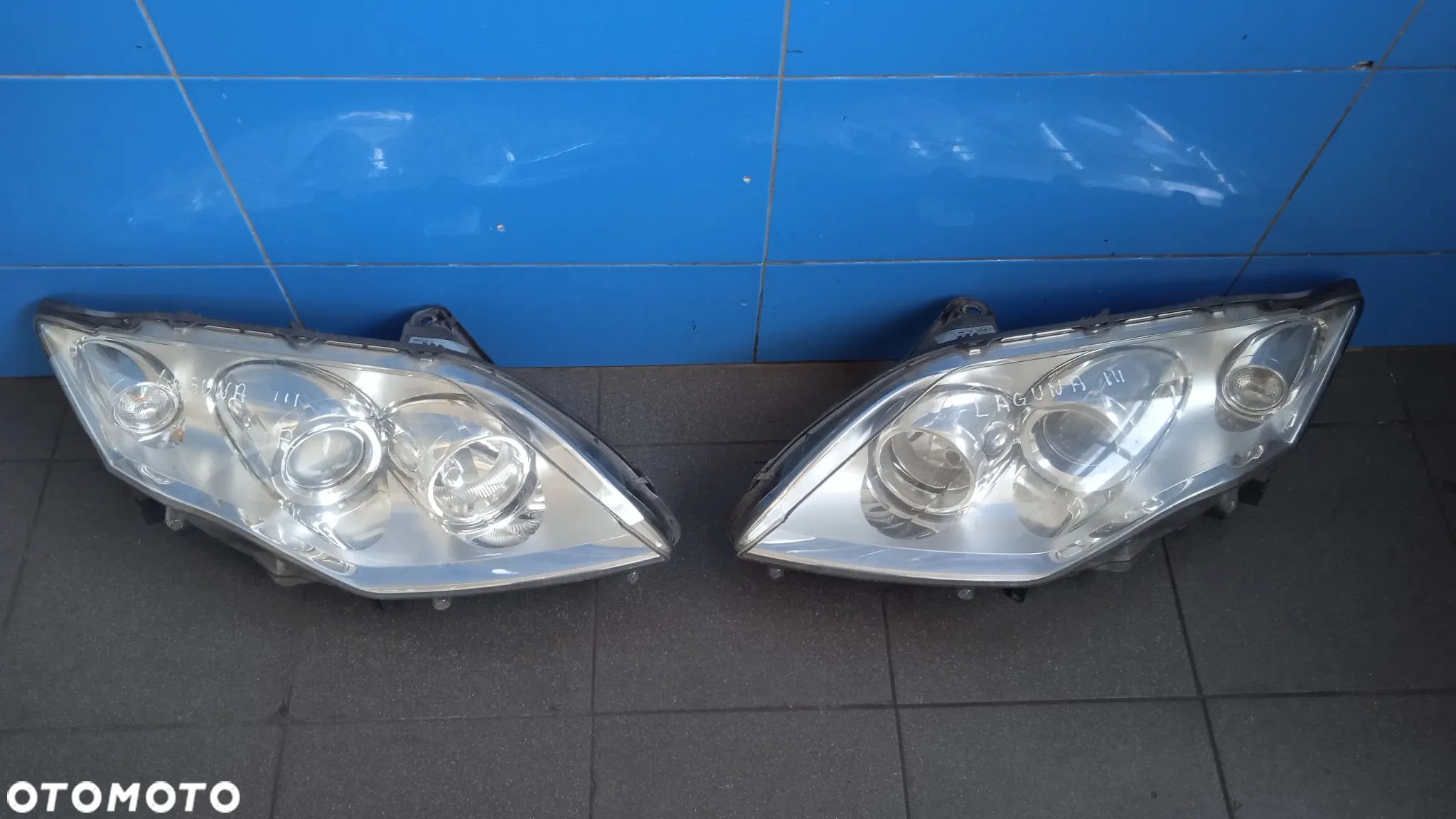 Lampa Przód Renault Laguna III lewa prawa 89901834 89901833 - 1