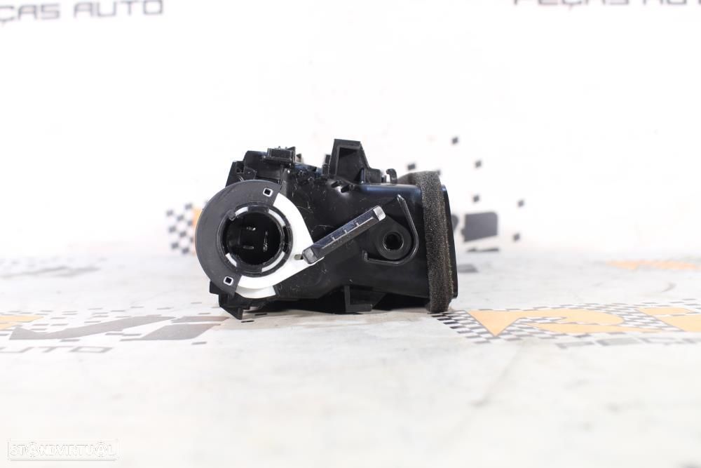 Arejador / Difusor De Ar Bmw 3 (F30, F80)  9218552 Central F30 F31 F32 - 2