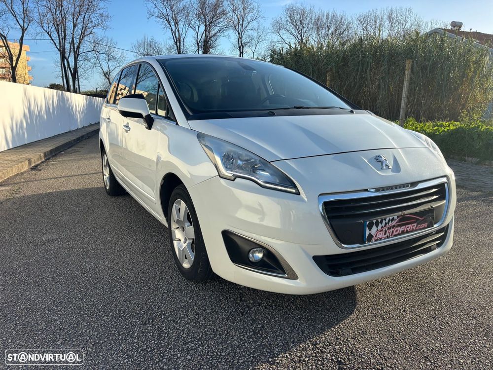 Peugeot 5008 1.6 HDi 7L Allure - 2