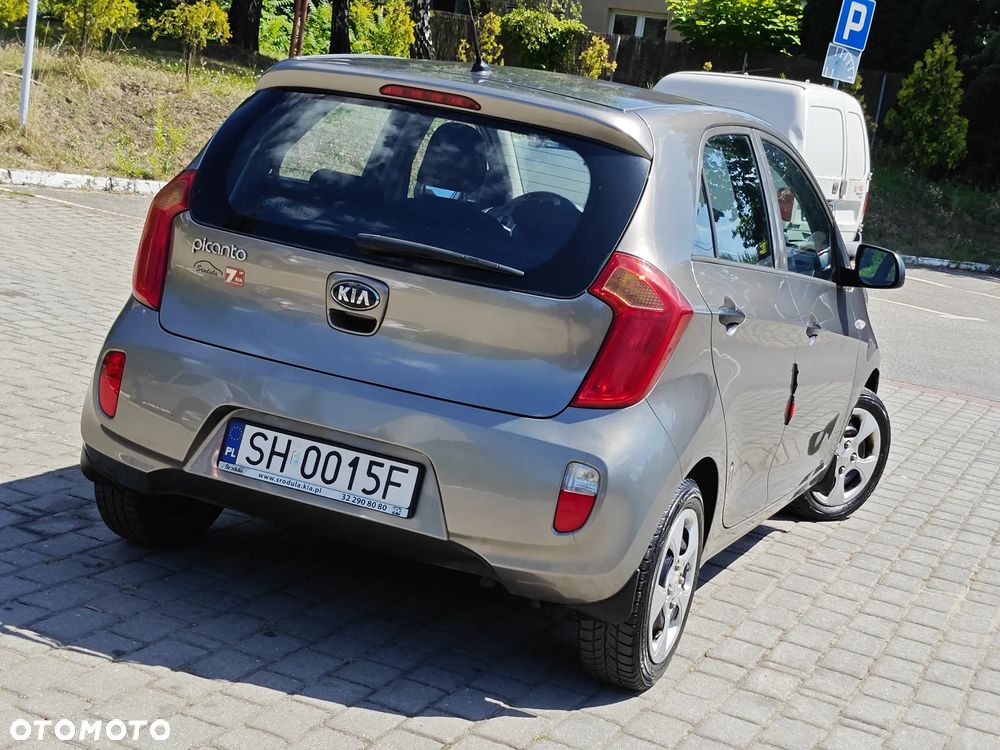 Kia Picanto 1.0 L - 4