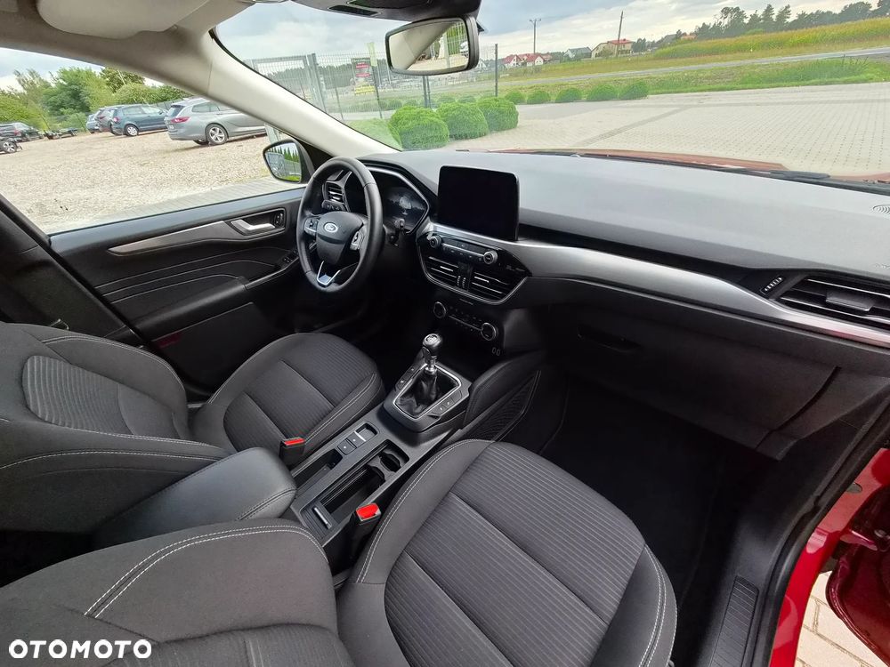 Ford Kuga 1.5 EcoBoost TITANIUM - 12