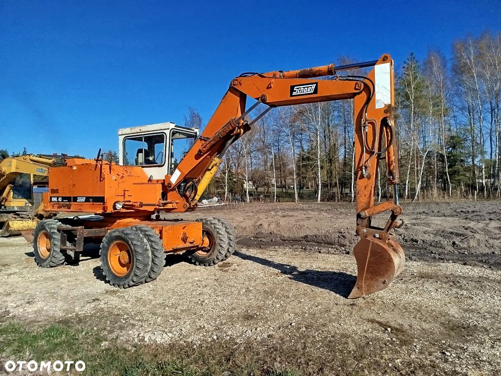 Schaeff HML40 - 1