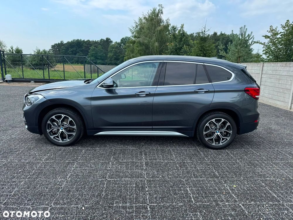 BMW X1 sDrive20i Advantage - 18