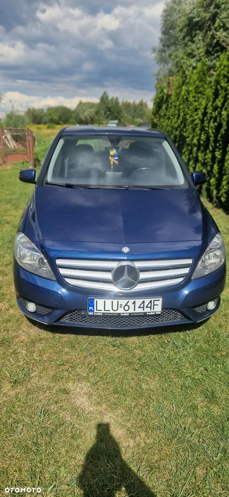 Mercedes-Benz Klasa B 180 Edition - 5