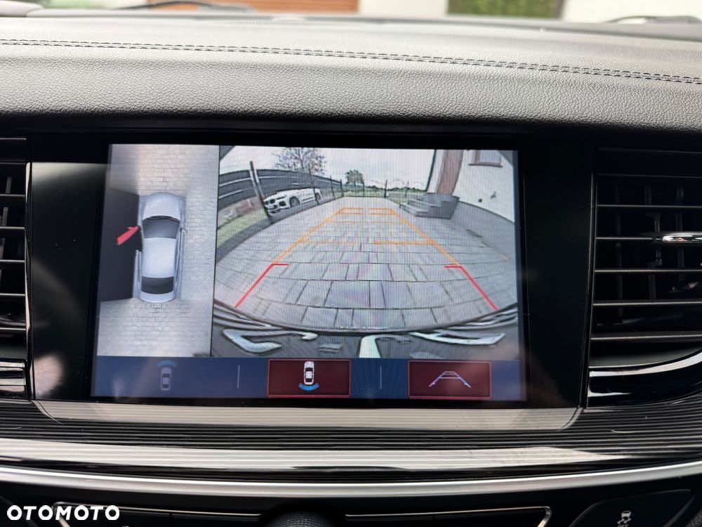 Opel Insignia 2.0 BiTurbo 4x4 Exclusive - 37