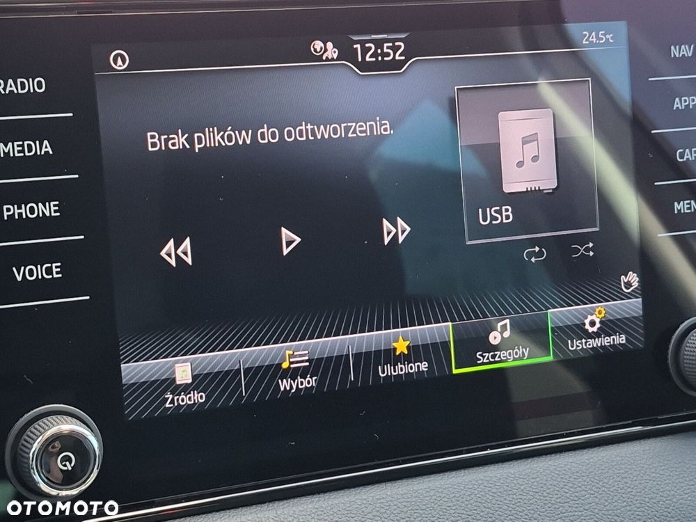 Skoda Karoq 1.5 TSI ACT Ambition DSG - 25