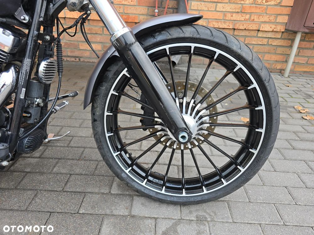 Harley-Davidson FXSB Breakout - 14