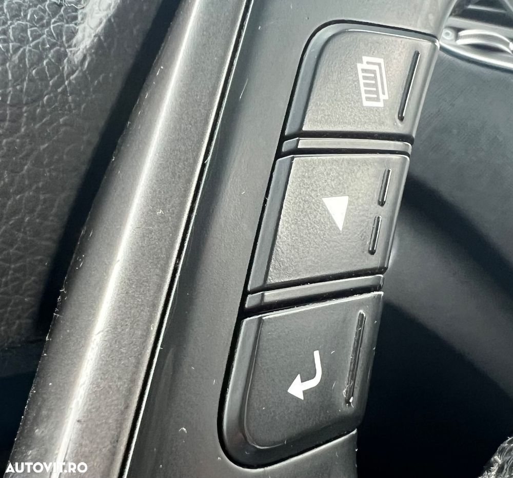 Hyundai Grand Santa Fe 2.2 CRDi ISG 4WD Aut. Exclusive - 19