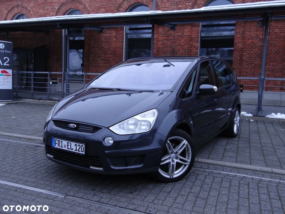 Ford S-Max 2.0 TDCi Titanium - 1