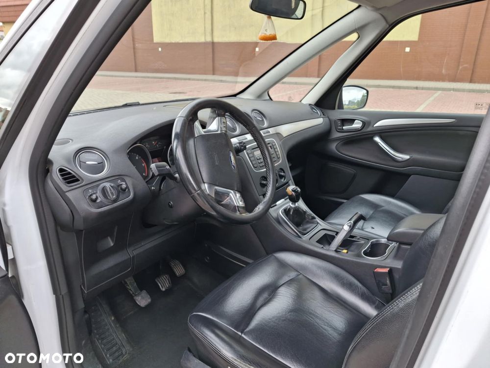 Ford Galaxy 1.6 TDCi DPF Start-Stop Trend - 12