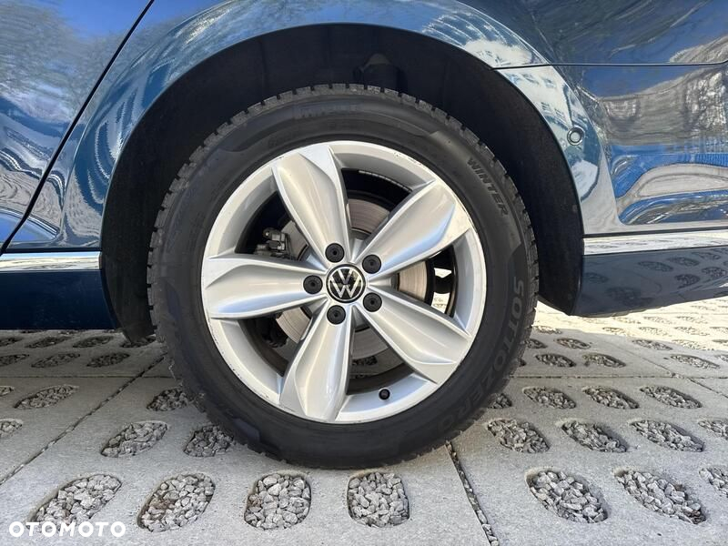 Volkswagen Passat 2.0 TSI Elegance DSG - 21