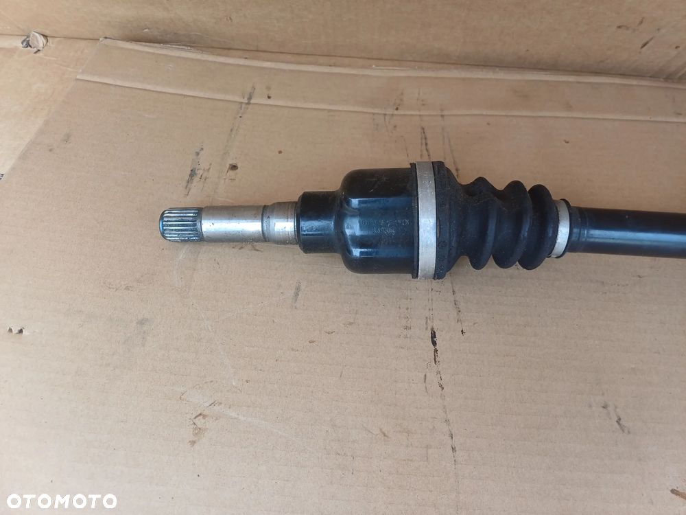 Półoś prawa Citroen C1 II Peugeot 108 Aygo II 1.2 VTI 10296820B 2014-2021 - 2