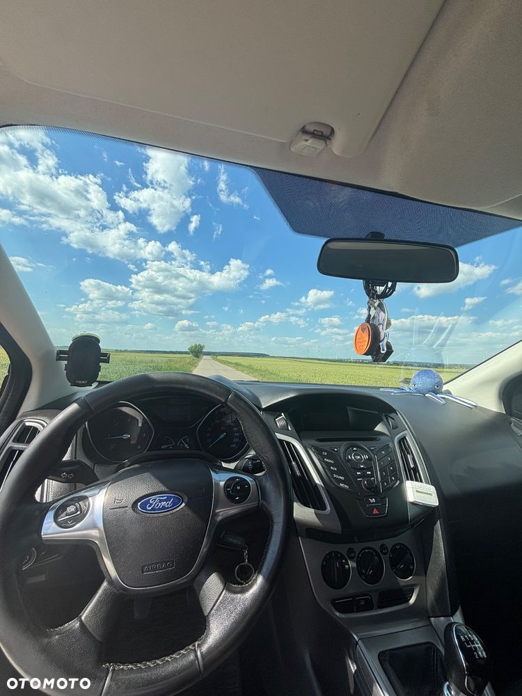 Ford Focus 1.6 TDCi Ambiente - 17