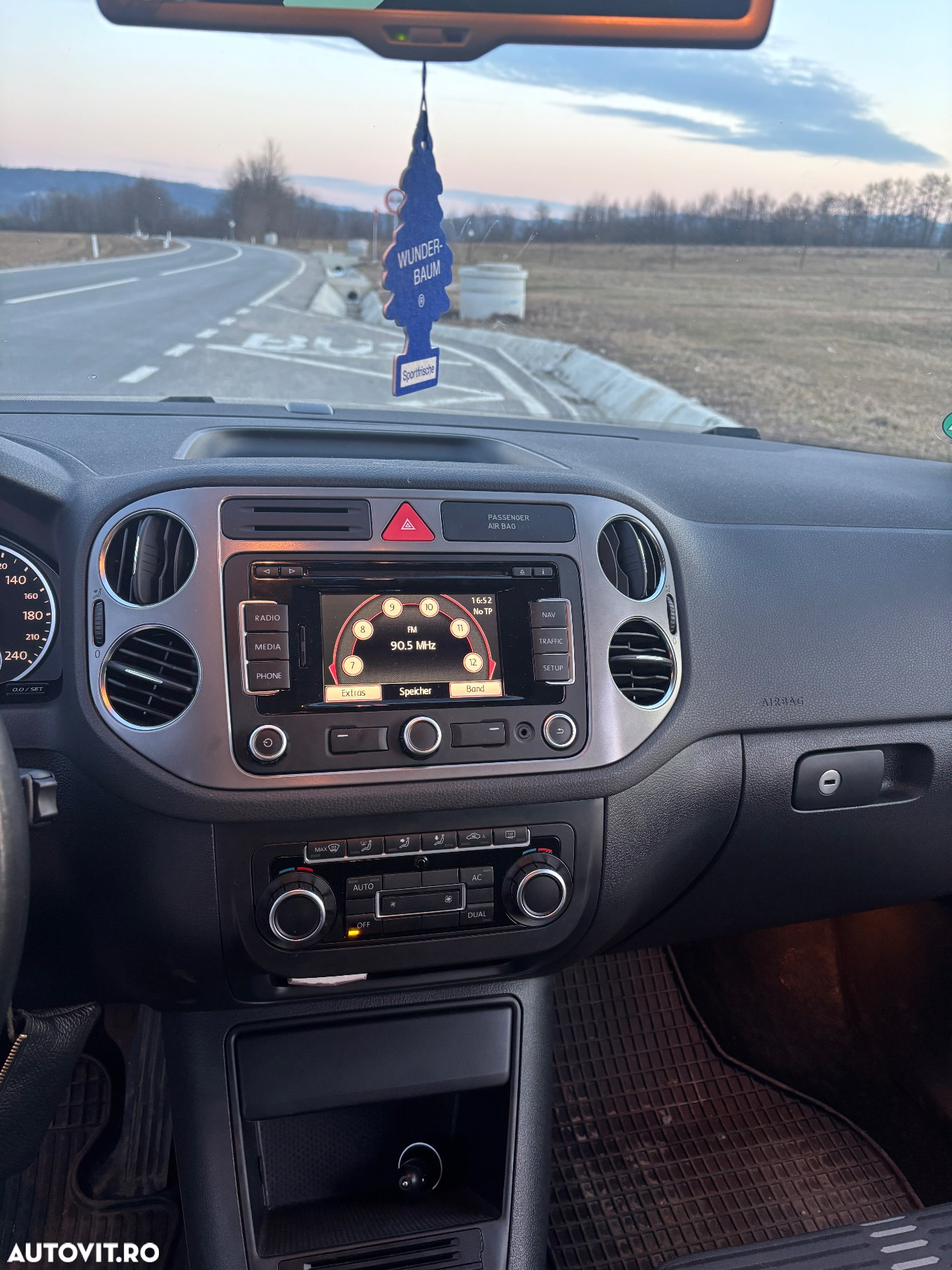 Volkswagen Tiguan 1.4 TSI 4Motion Trend&Fun - 12