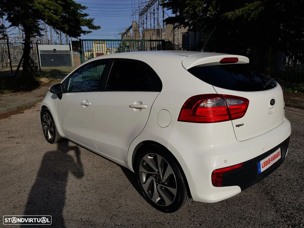 Kia Rio 1.1 CRDi TX Prime - 4