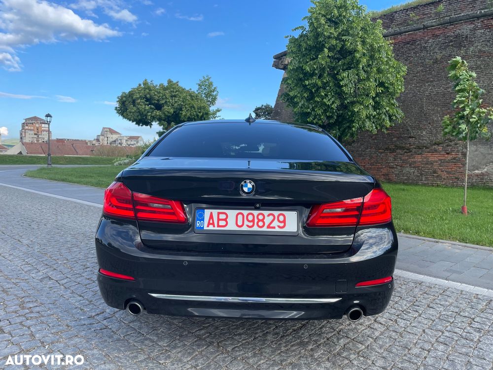 BMW Seria 5 520d AT - 9