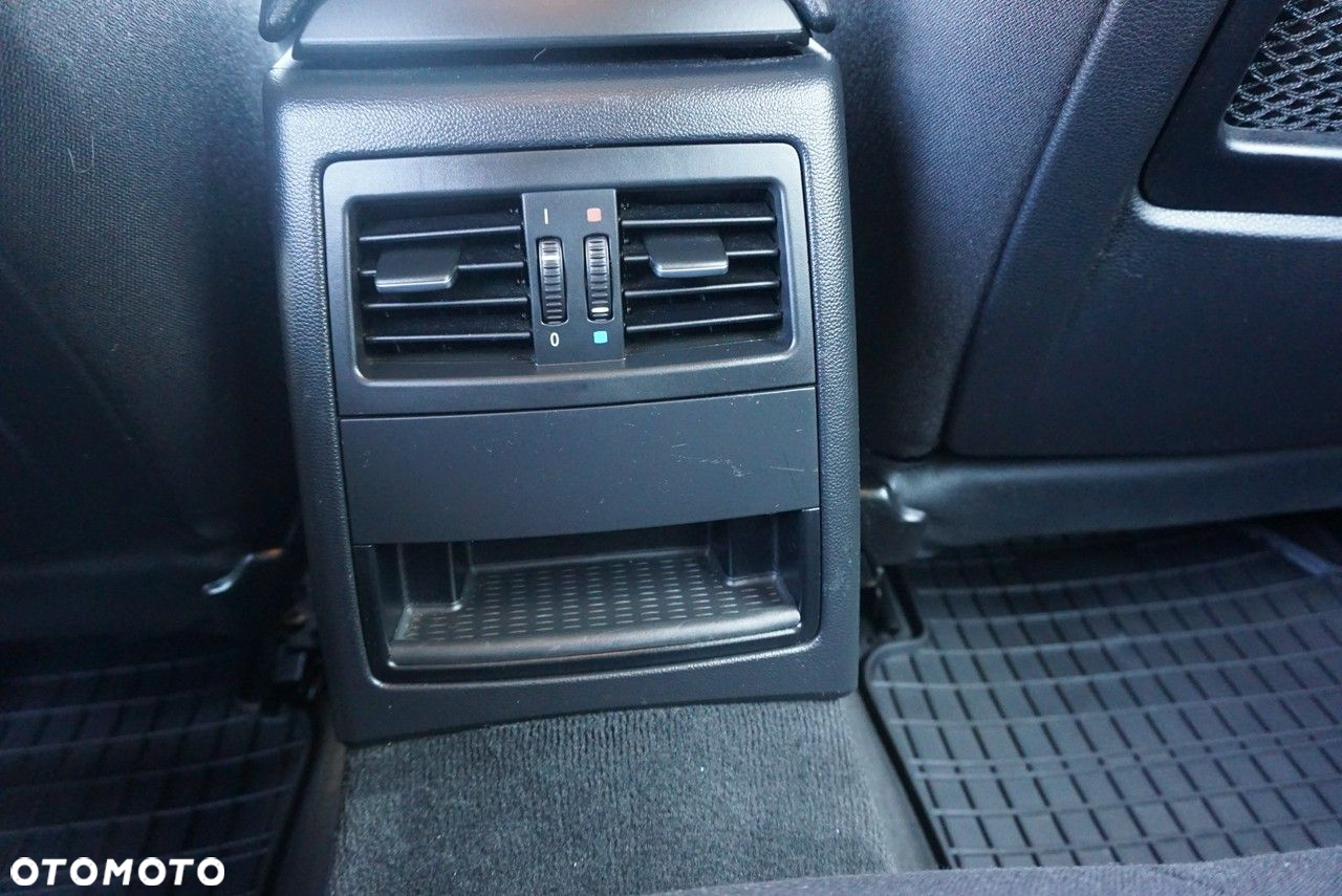 BMW Seria 3 - 13