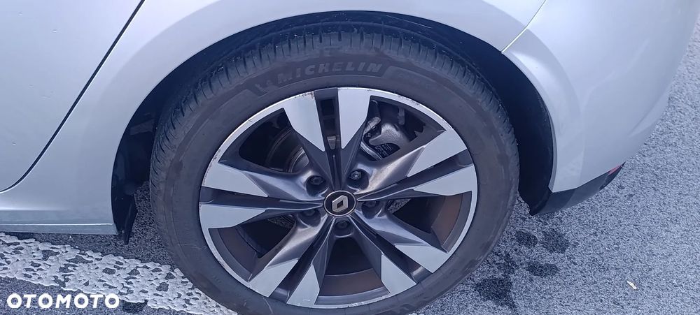 Renault Megane 1.5 Blue dCi Intens - 11