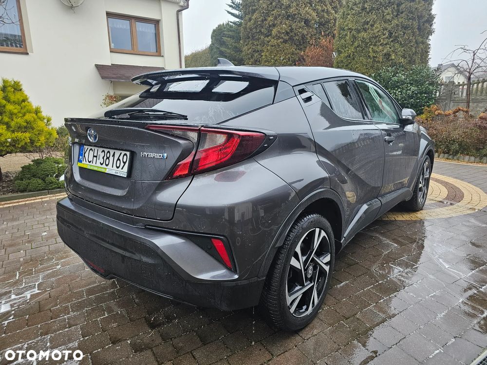 Toyota C-HR - 4