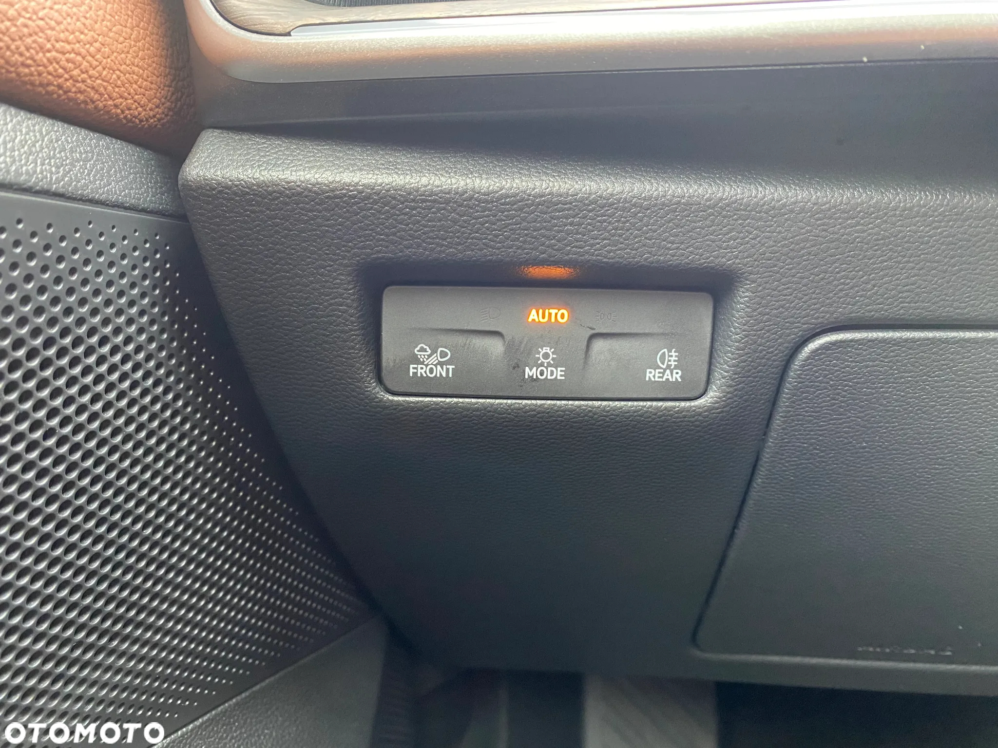 Skoda Superb 2.0 TDI SCR 4x4 L&K DSG - 21
