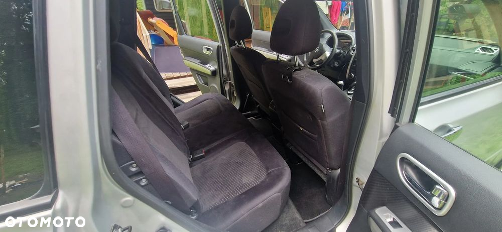 Nissan X-Trail 2.0 dCi SE - 10