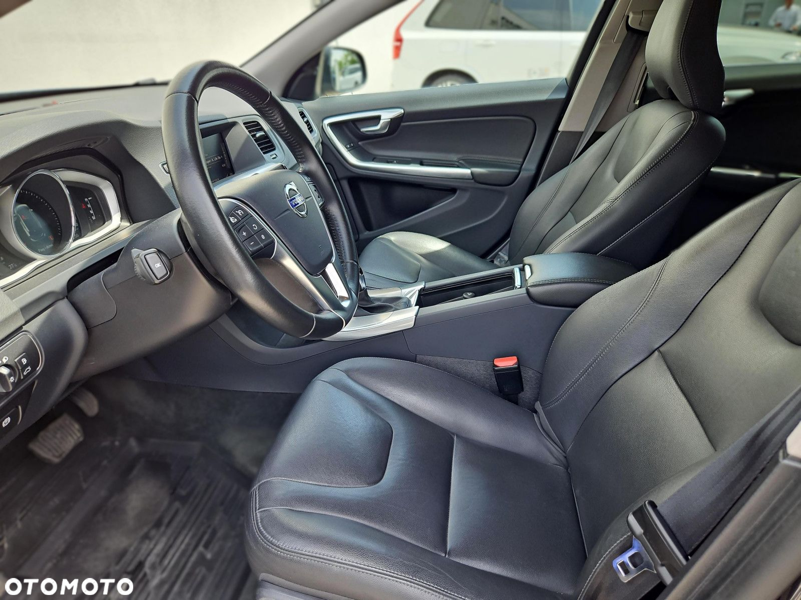 Volvo V60 - 10